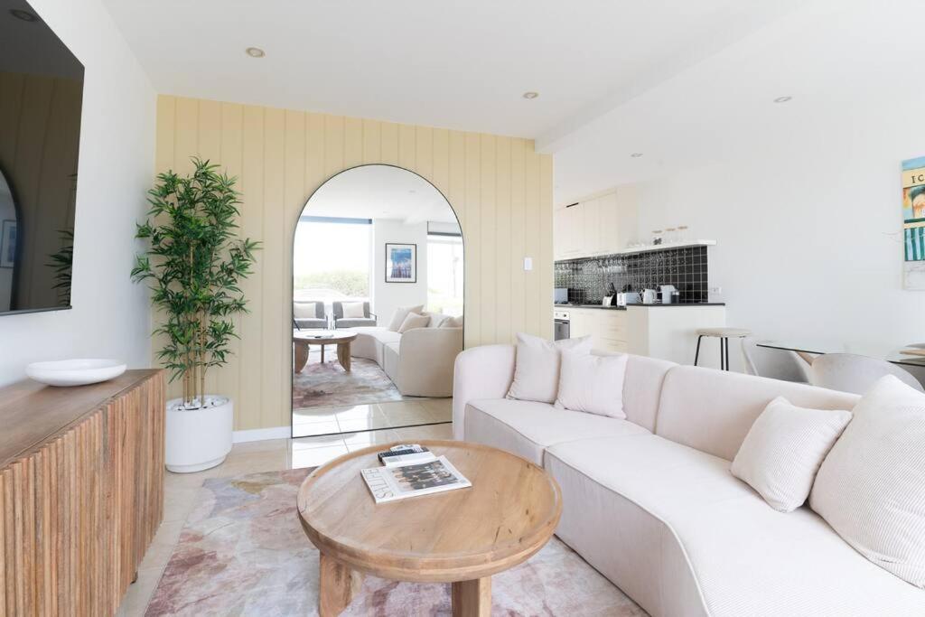 Holiday home Sunset Sands On Esplanade By Host Solutions